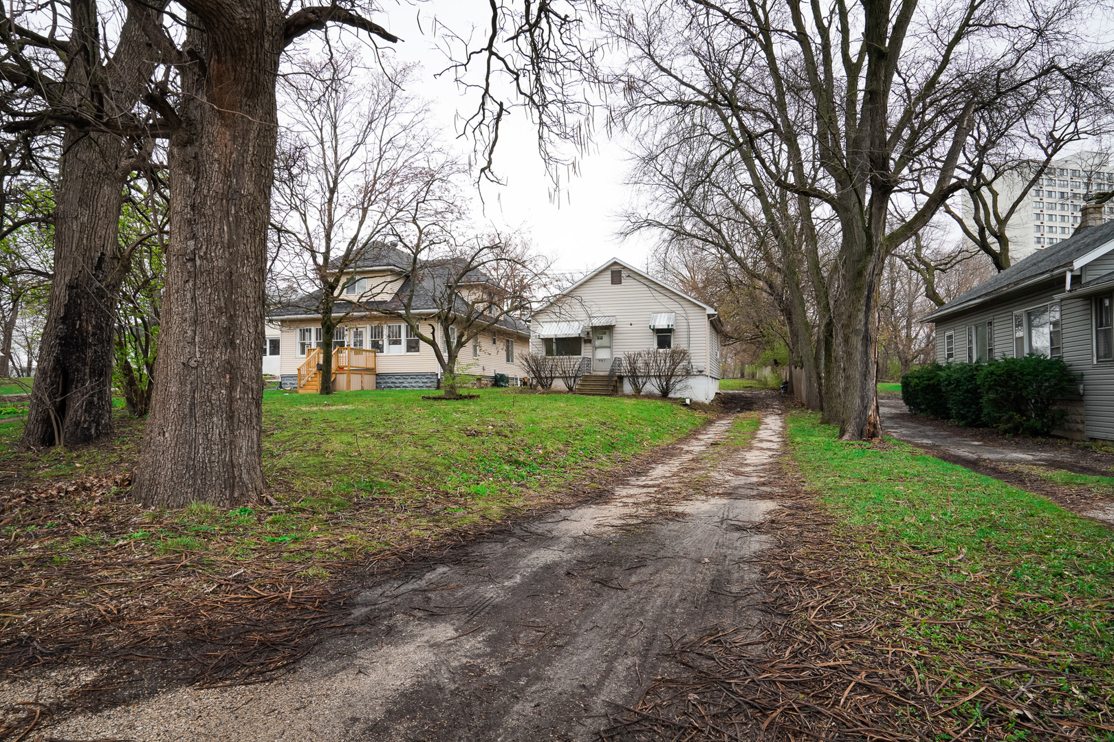 627 Manhattan Road Property Photo 34