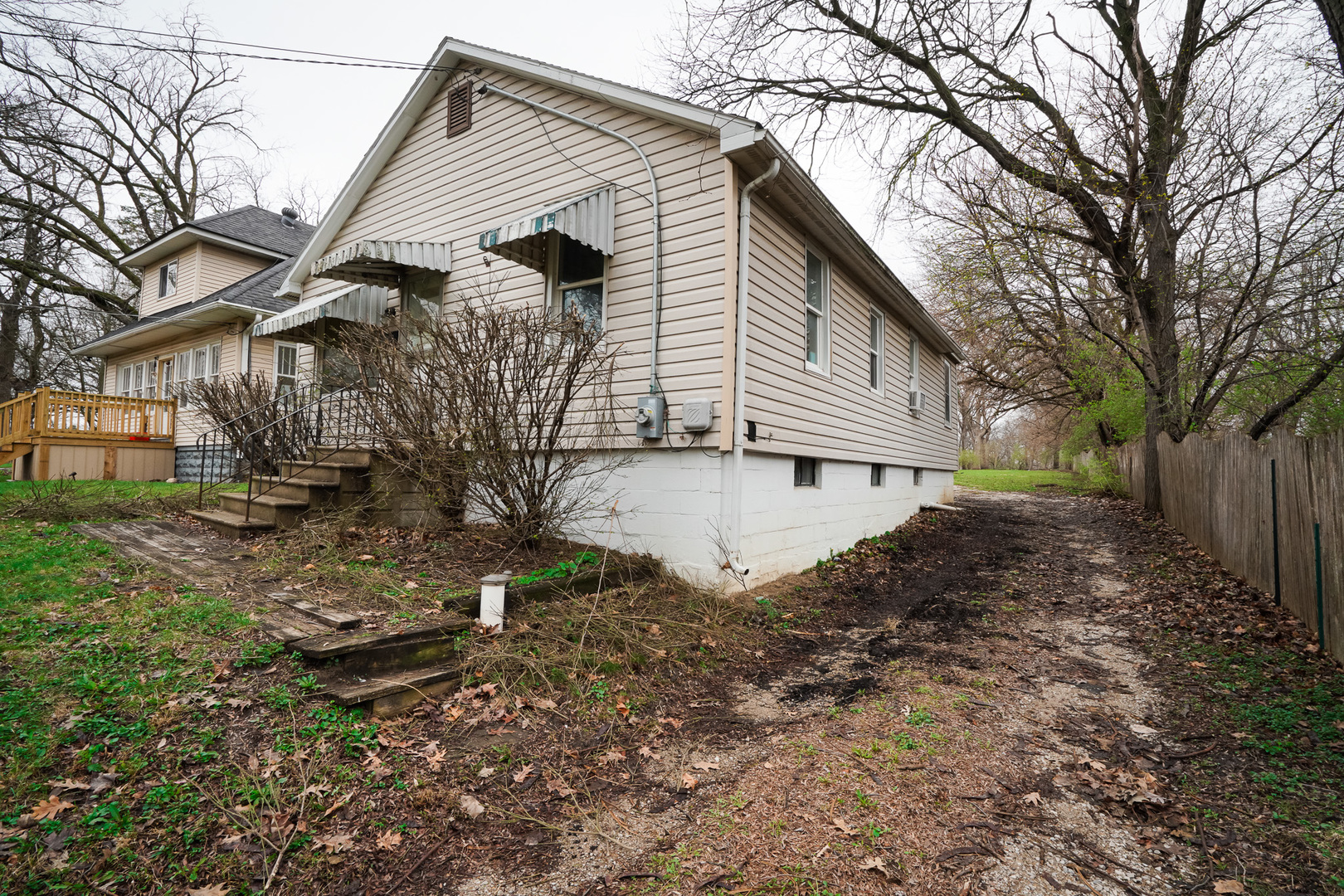 627 Manhattan Road Property Photo 37