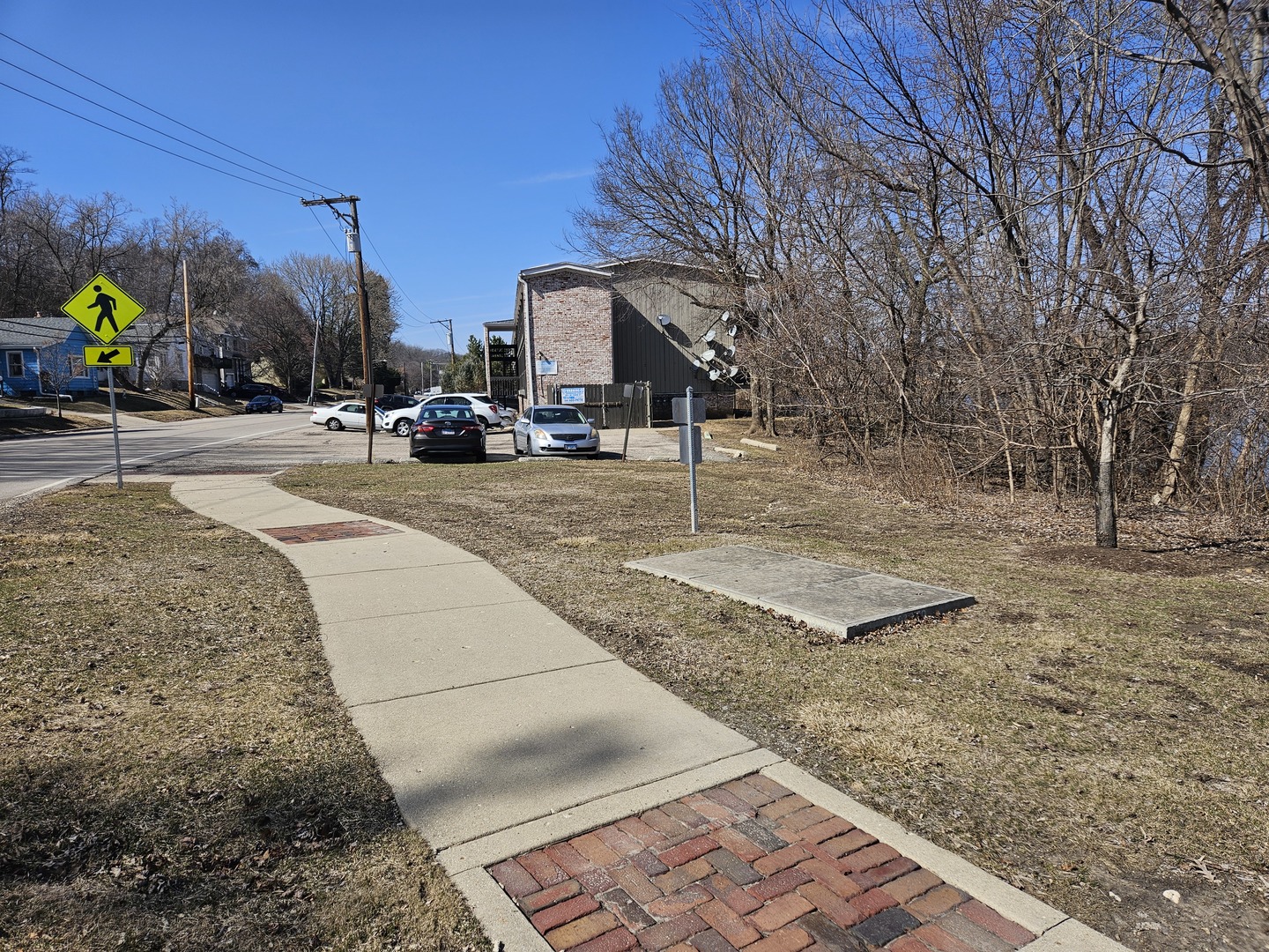 1 S Lincoln Avenue Property Photo 8