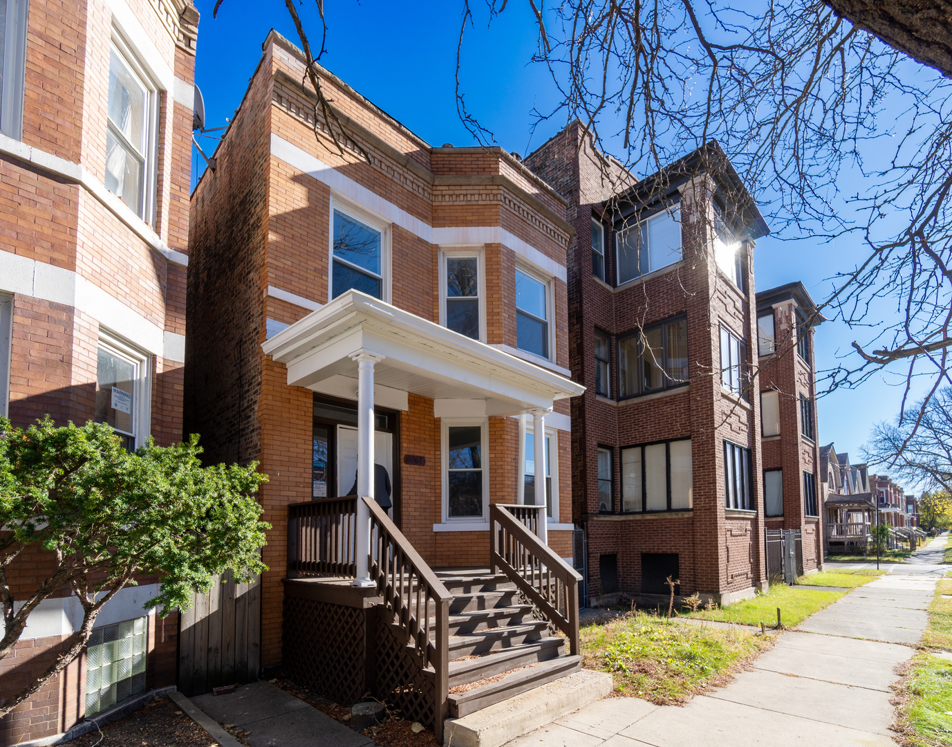 6961 S Eberhart Avenue Property Photo 1
