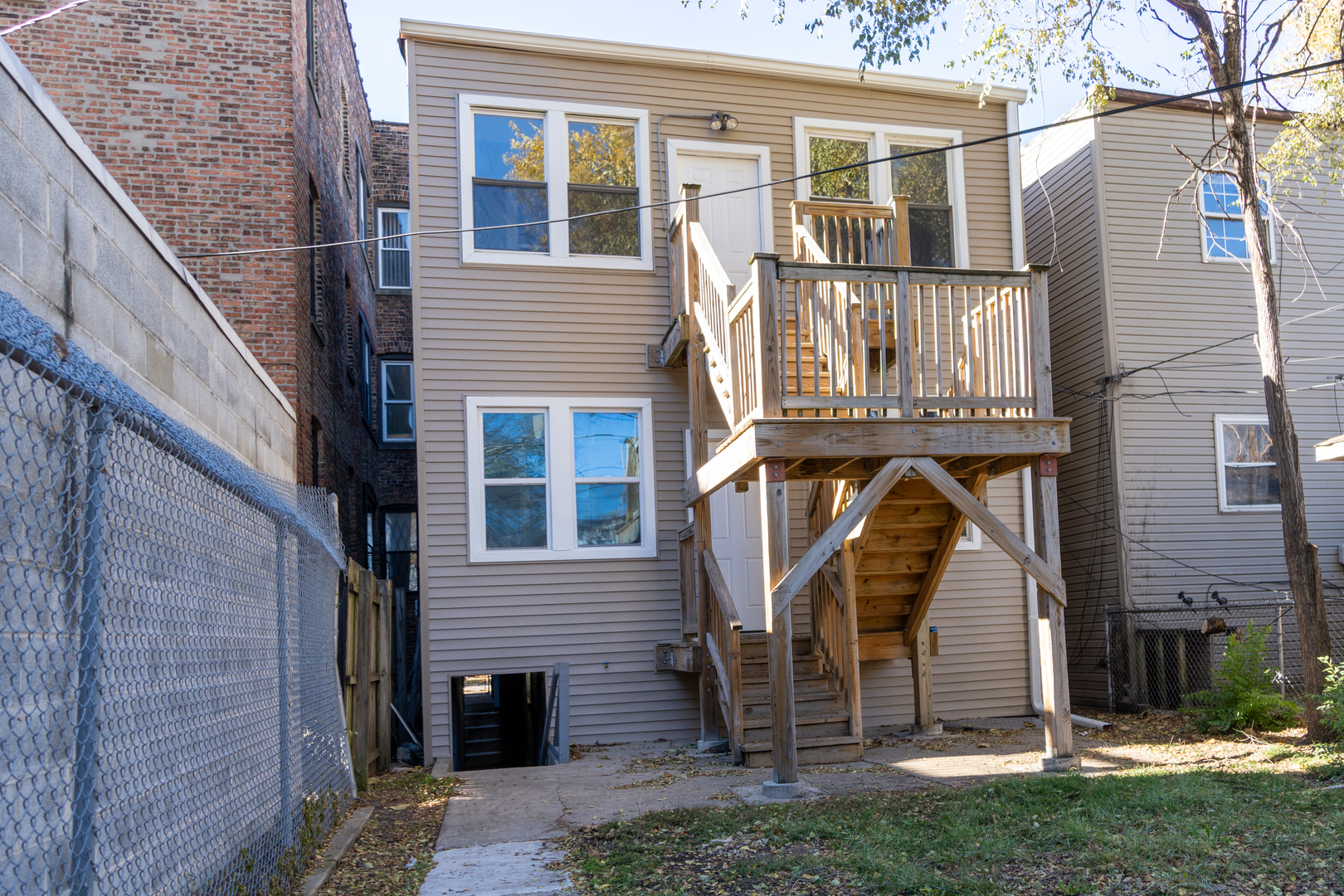 6961 S Eberhart Avenue Property Photo 24