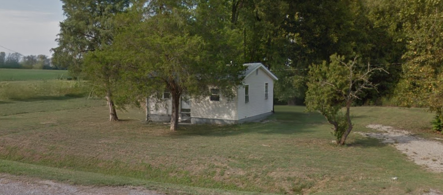 16718 Il-3 Property Photo 1