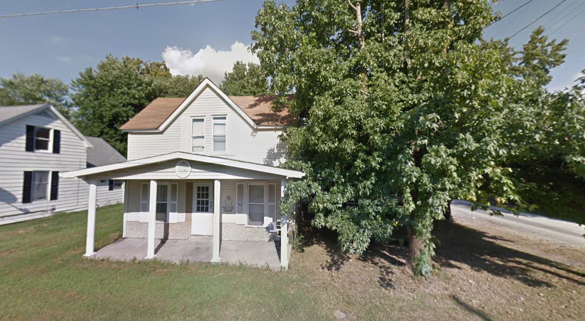 307 Broadway Street Property Photo 1