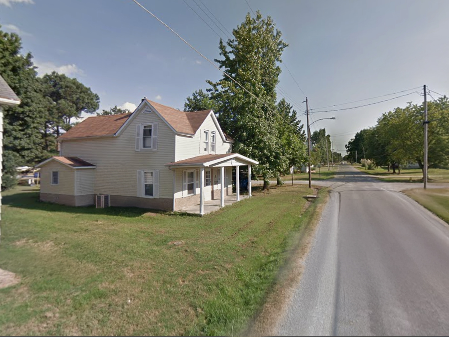 307 Broadway Street Property Photo 2