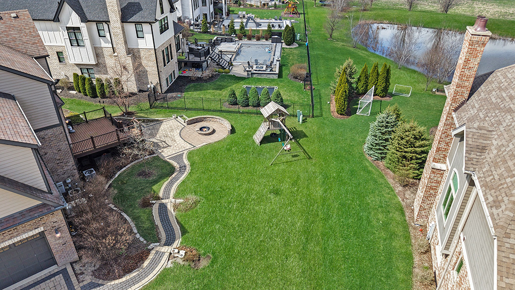 11294 York Court Property Photo 14