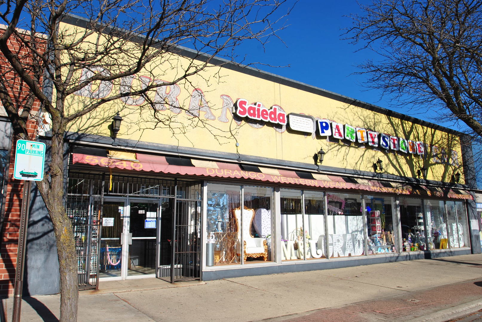 5640 W Cermak Road Property Photo 1