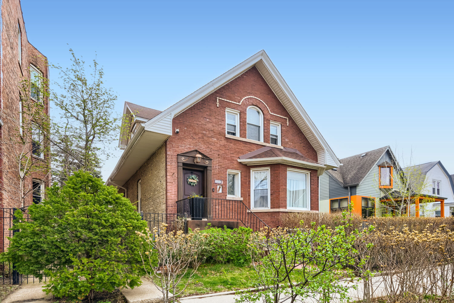 2231 N Lawndale Avenue Property Photo 3