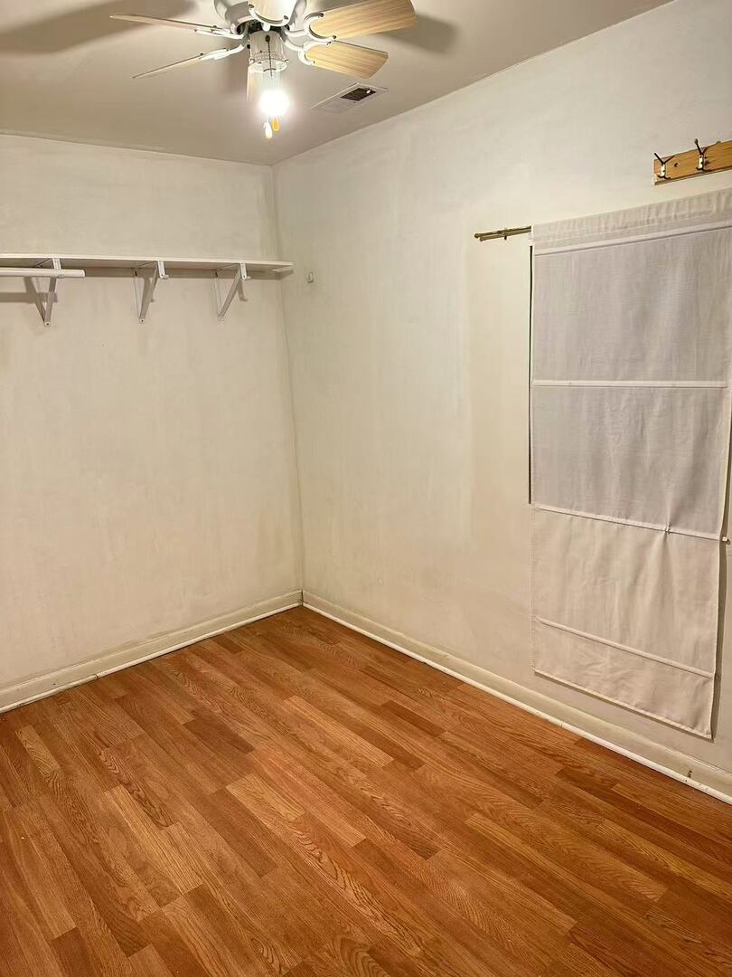 2904 S Wells Street Property Photo 6