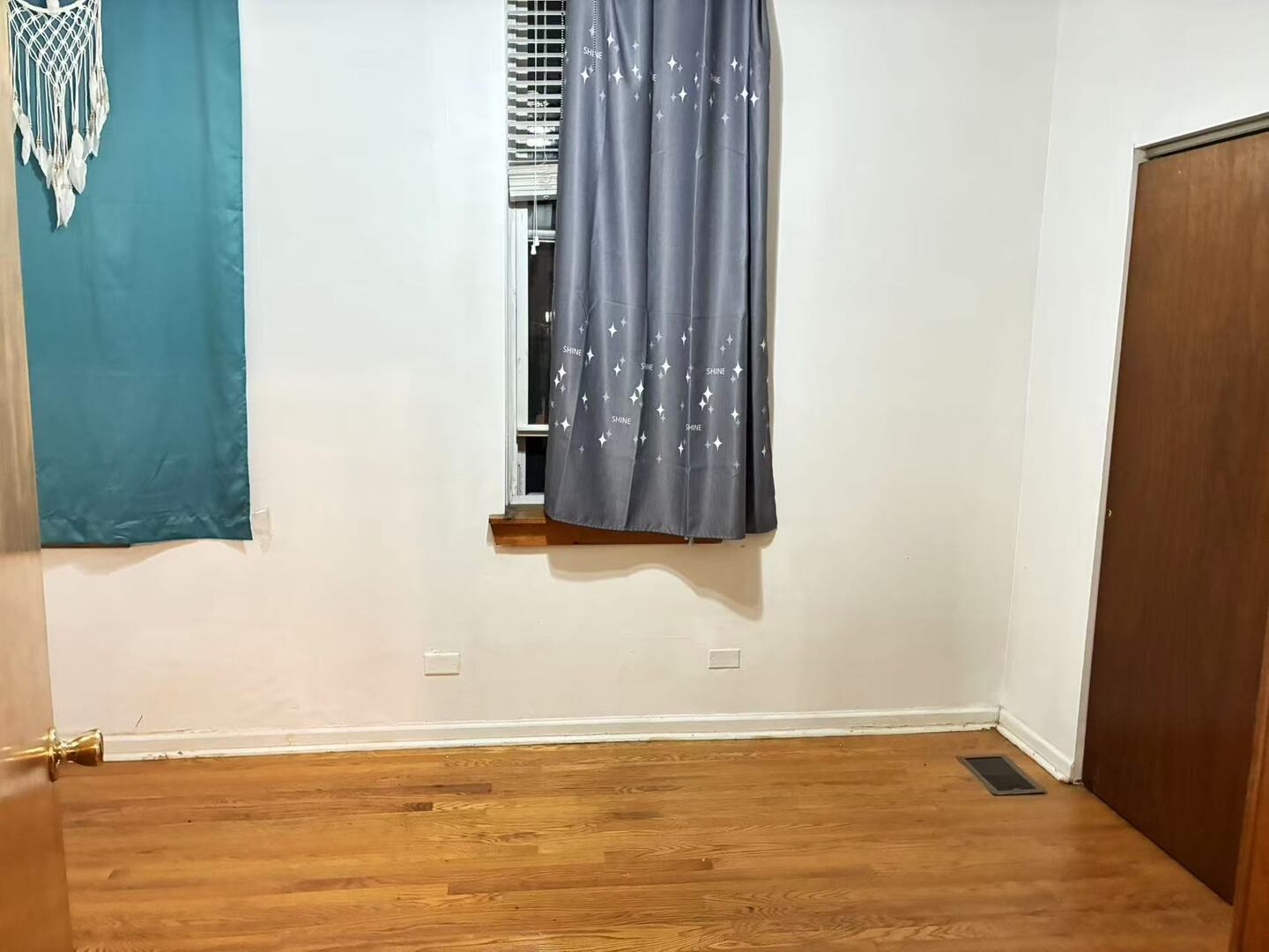 2904 S Wells Street Property Photo 10