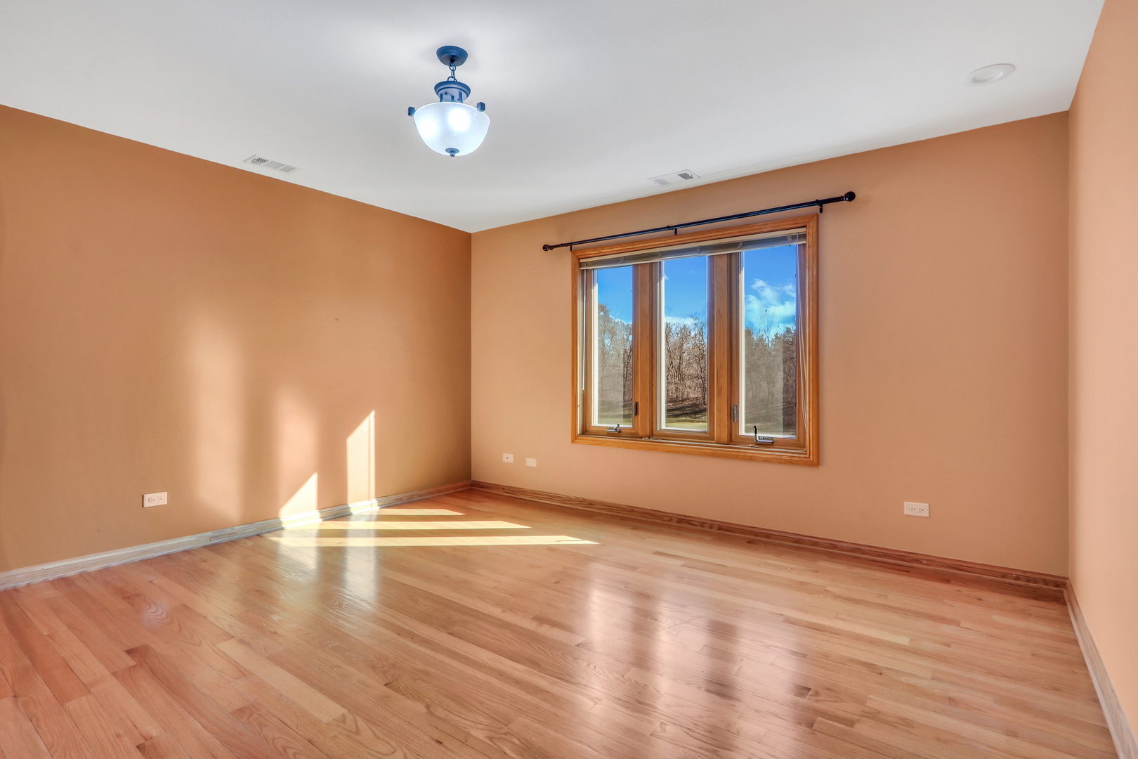 6881 September Boulevard Property Photo 38