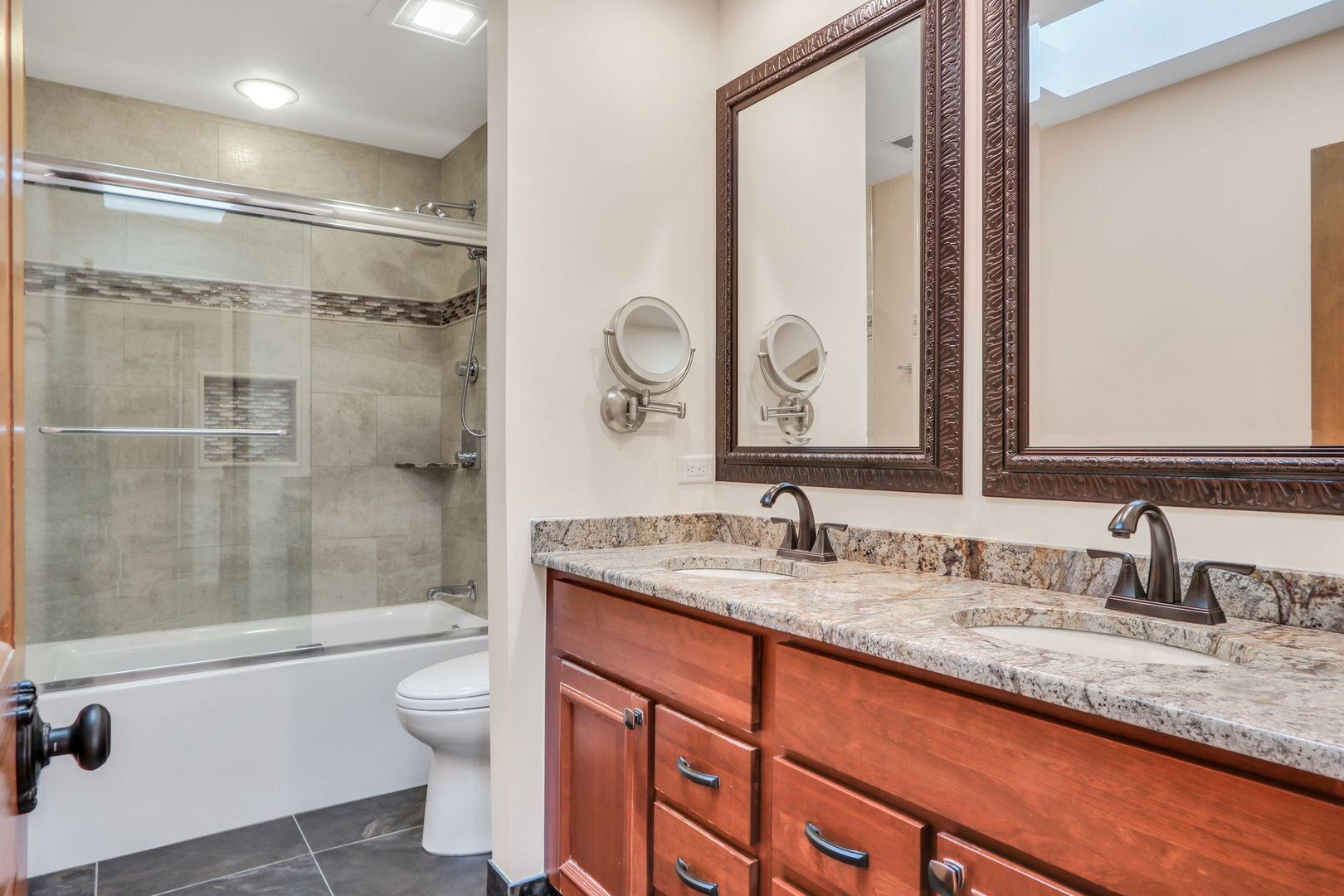 6881 September Boulevard Property Photo 40