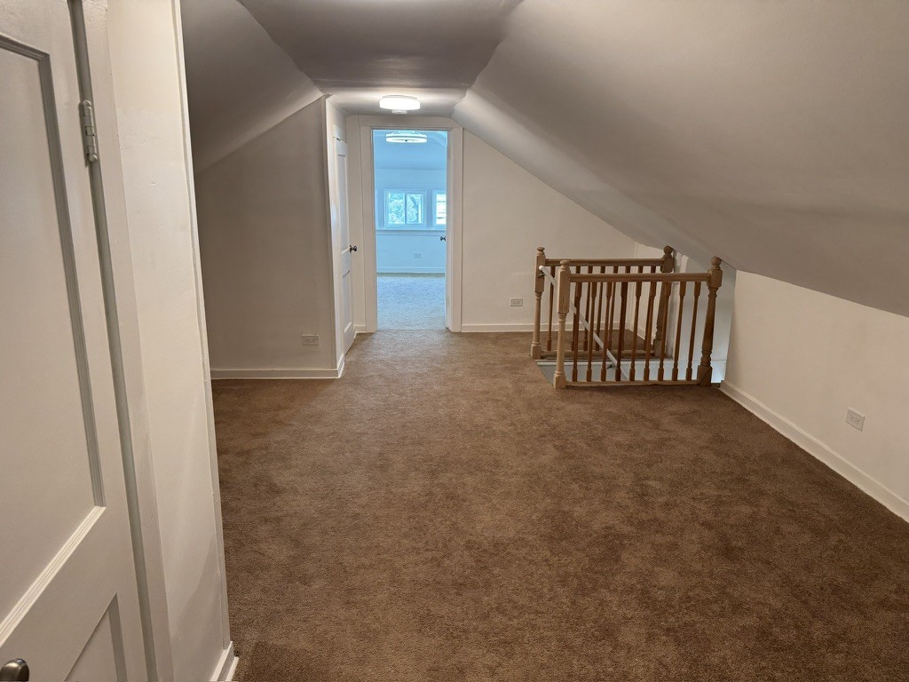 8445 S May Street Property Photo 12