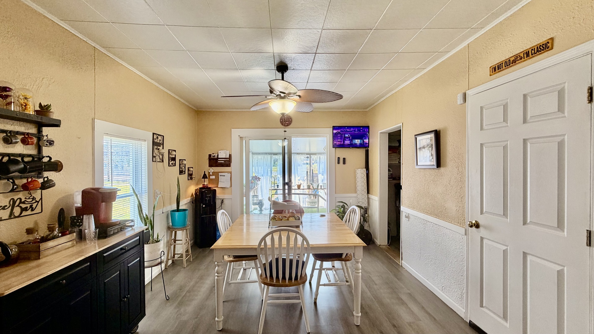 521 S Cherry Street Property Photo 11