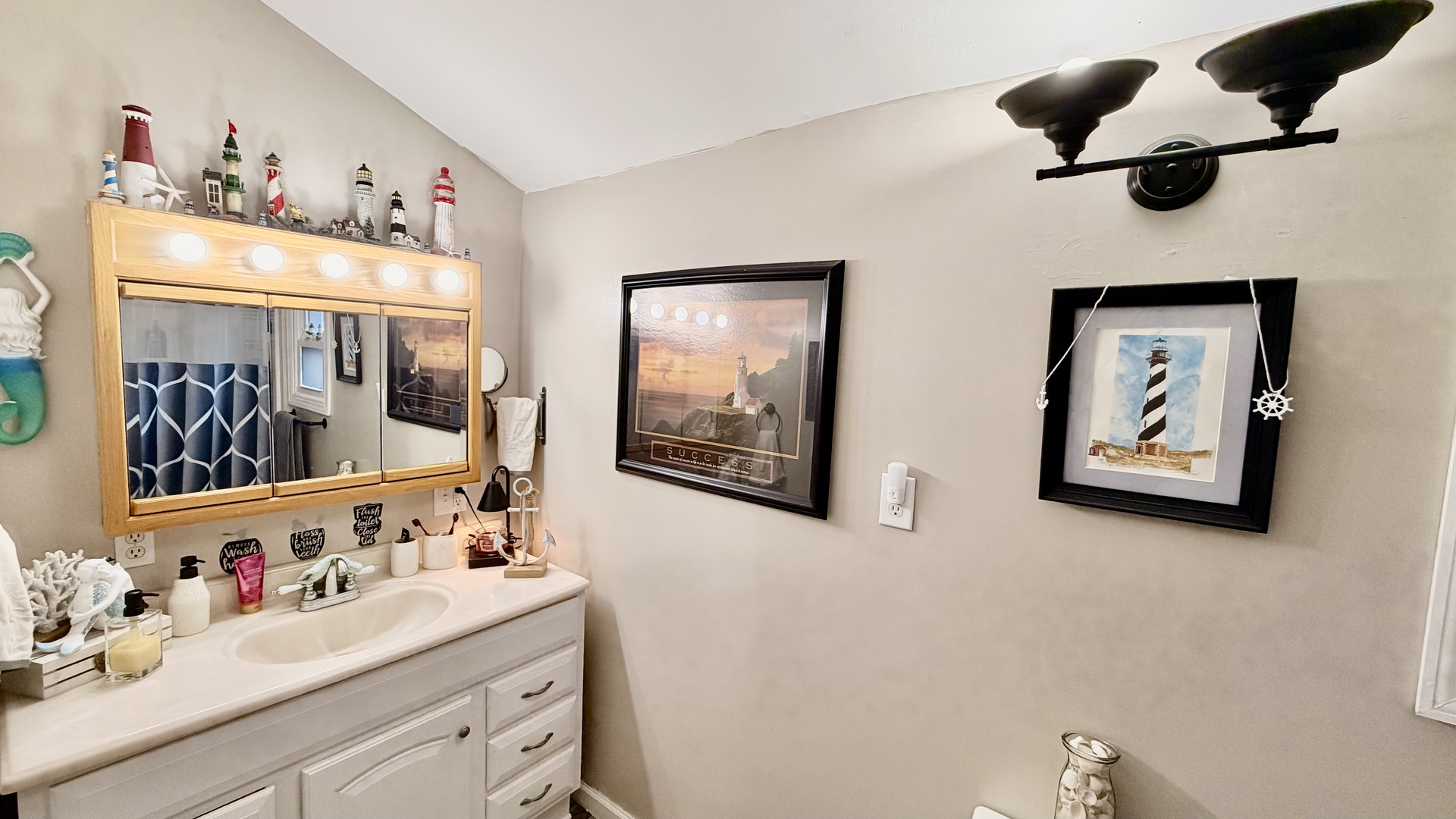 521 S Cherry Street Property Photo 15
