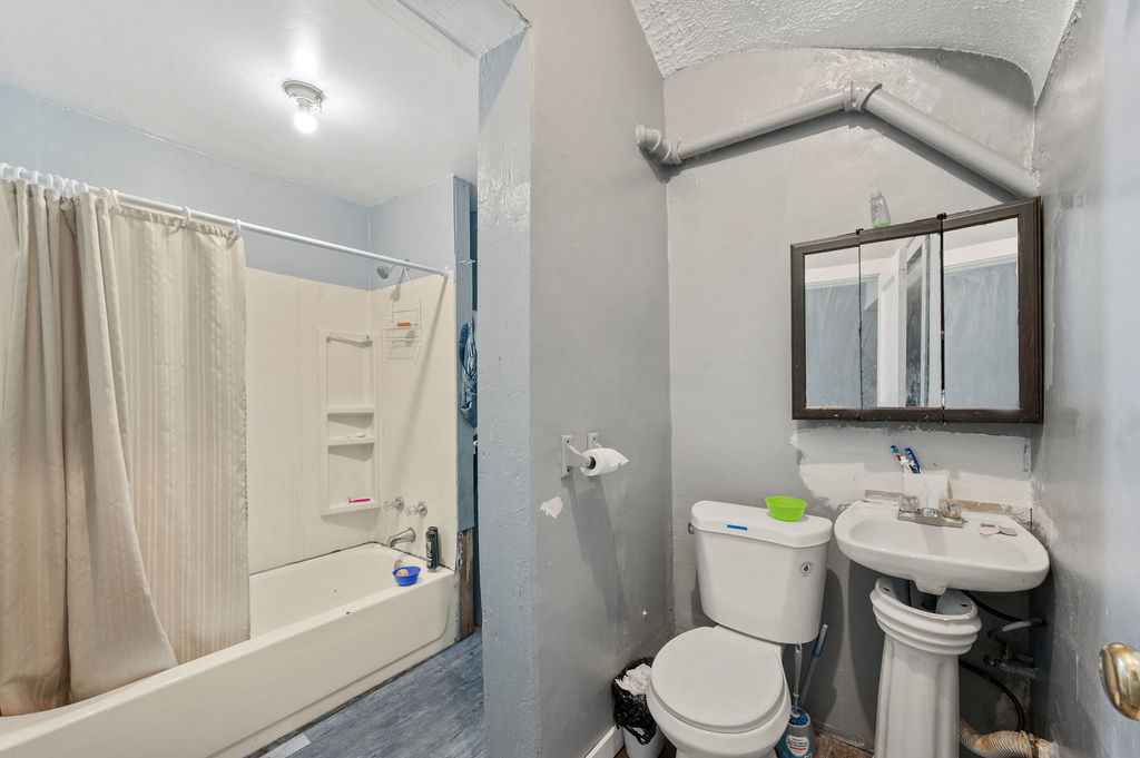8420 S Burley Avenue Property Photo 23