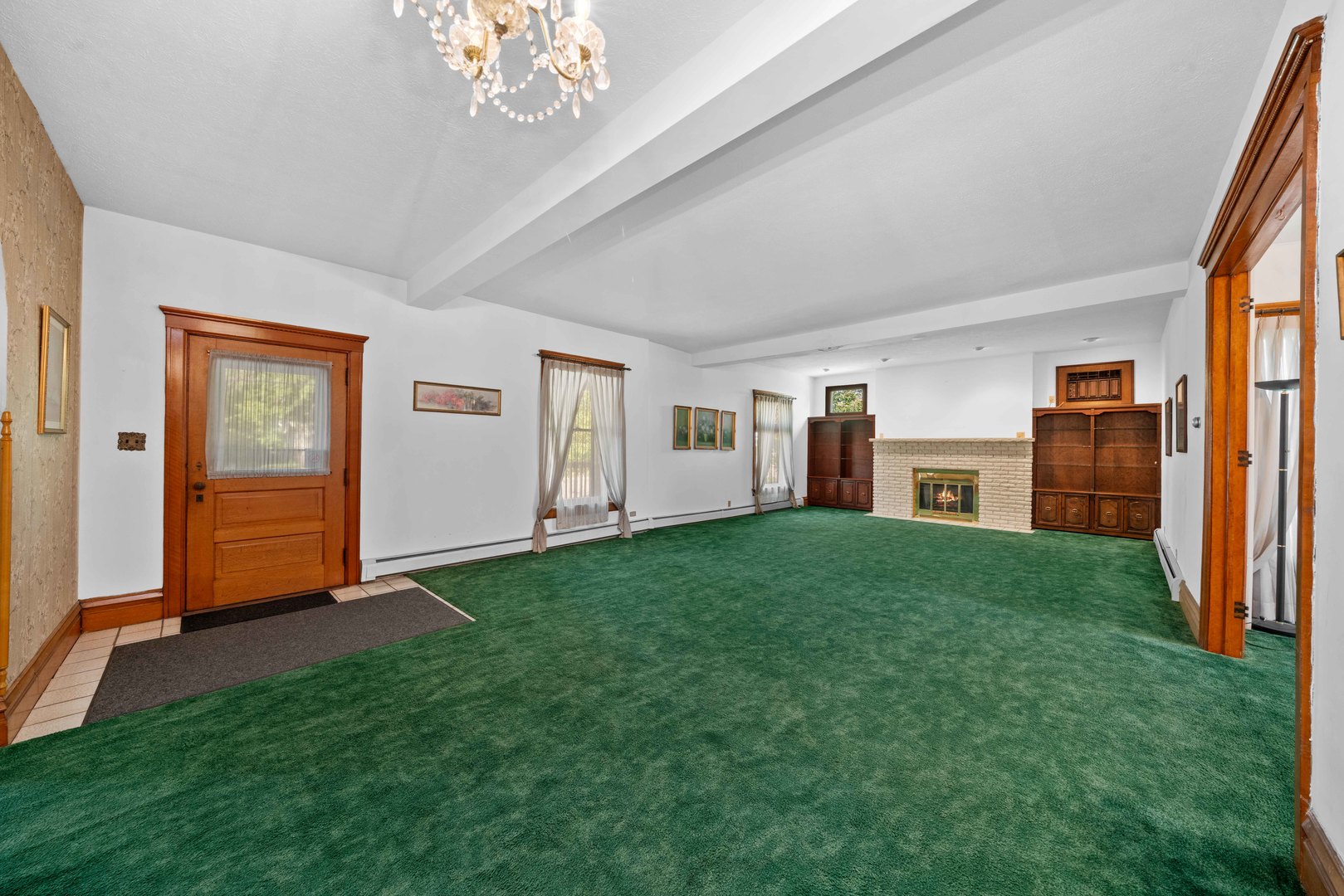 407 Ottawa Street Property Photo 4