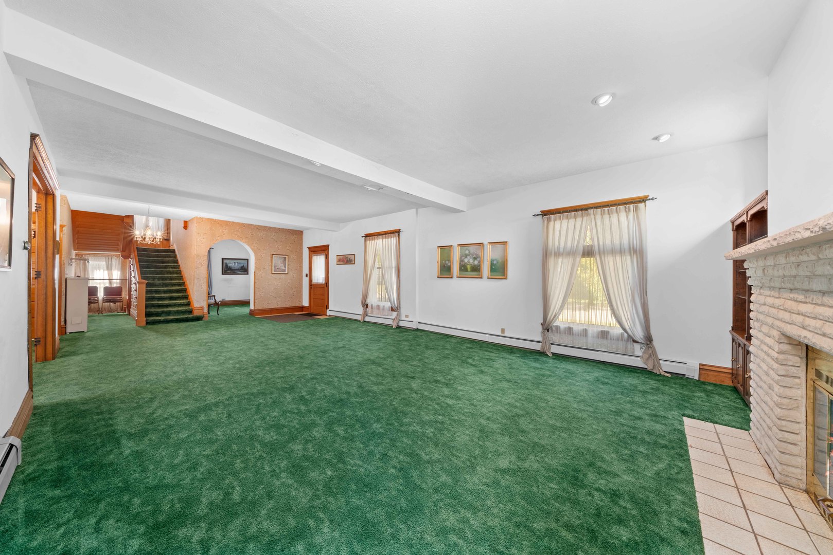 407 Ottawa Street Property Photo 7