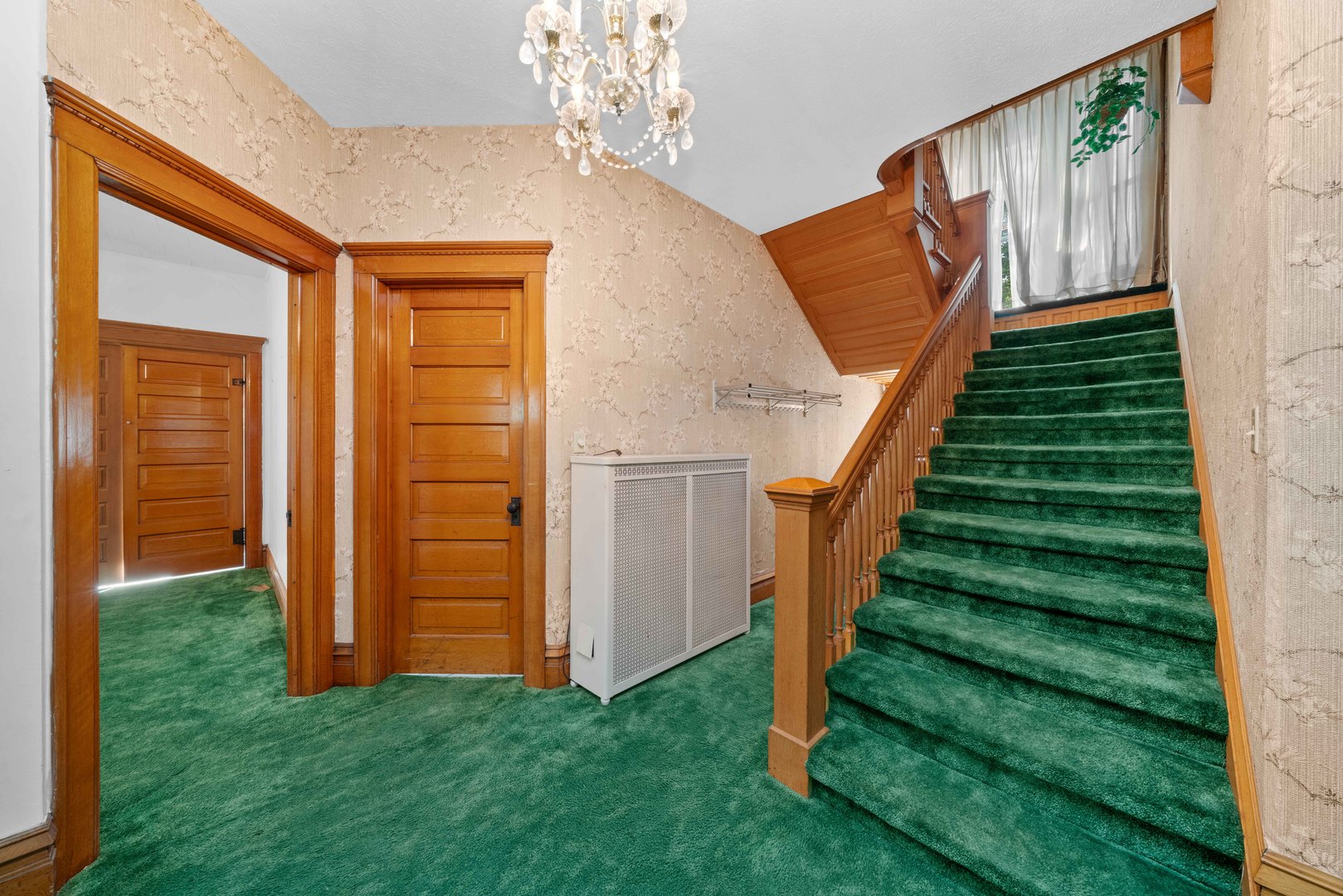 407 Ottawa Street Property Photo 8