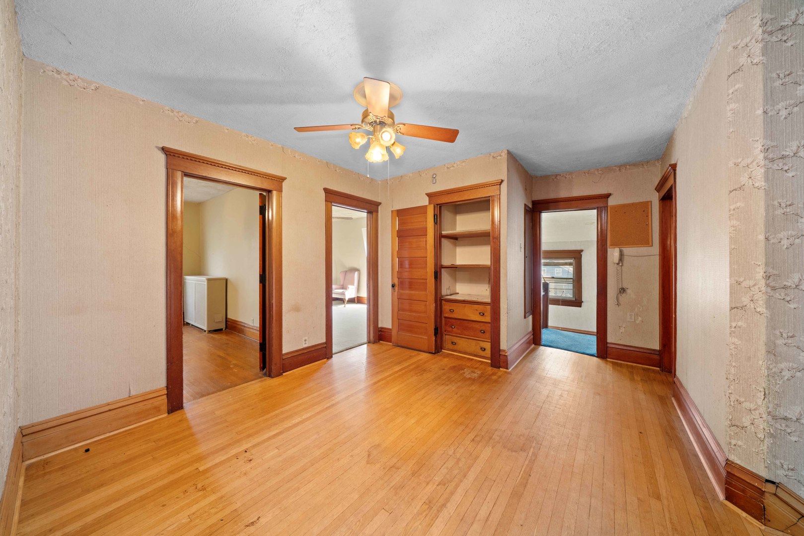 407 Ottawa Street Property Photo 23