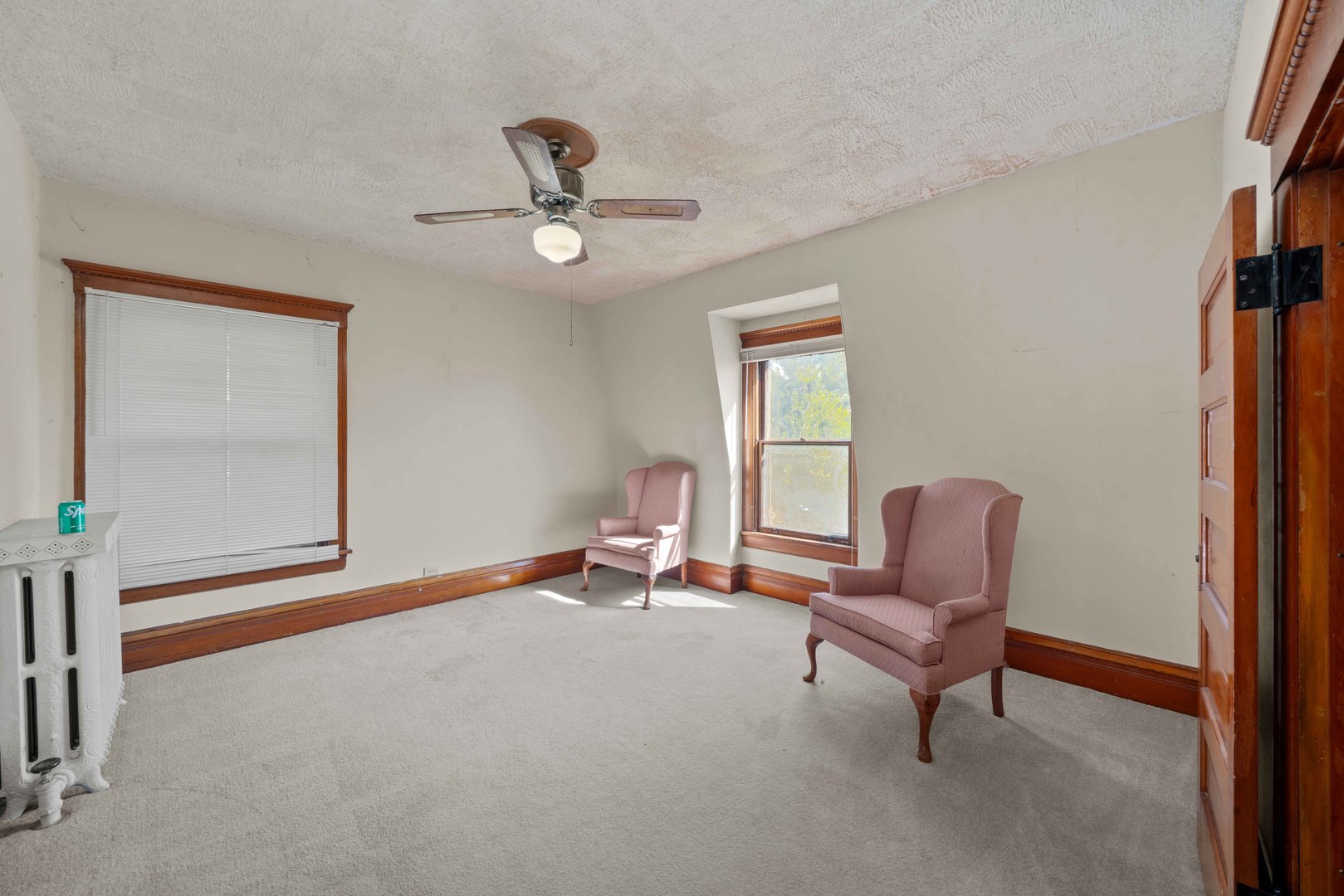 407 Ottawa Street Property Photo 27