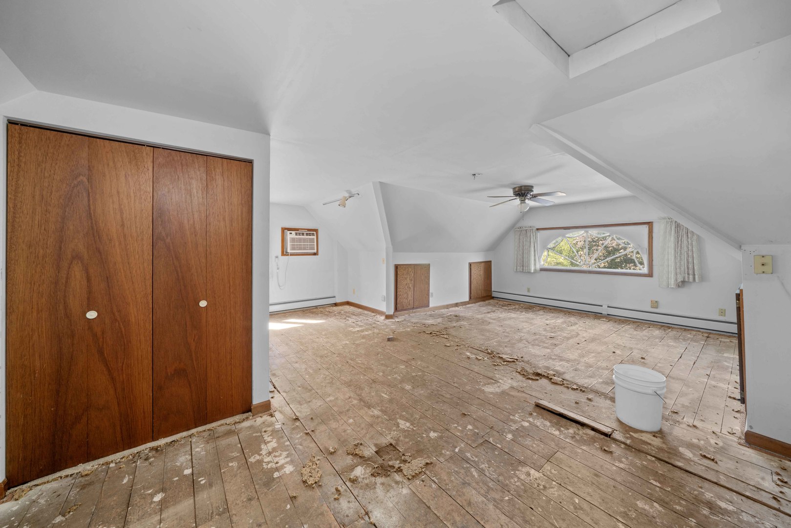 407 Ottawa Street Property Photo 31