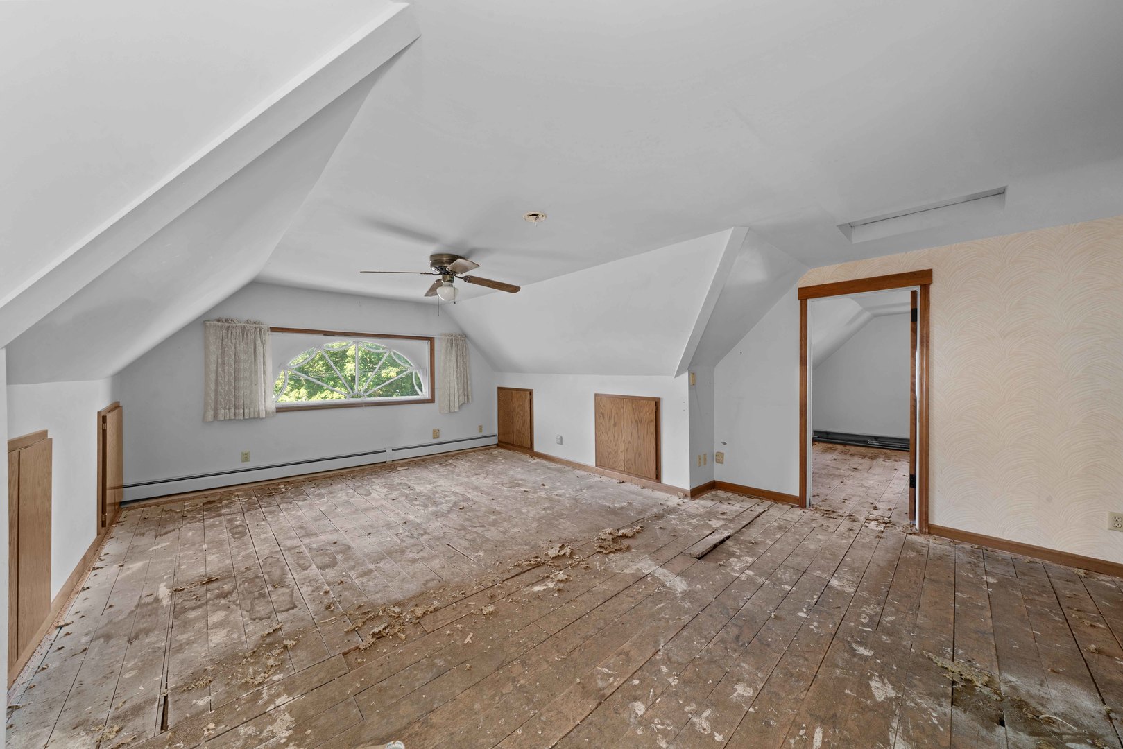 407 Ottawa Street Property Photo 33