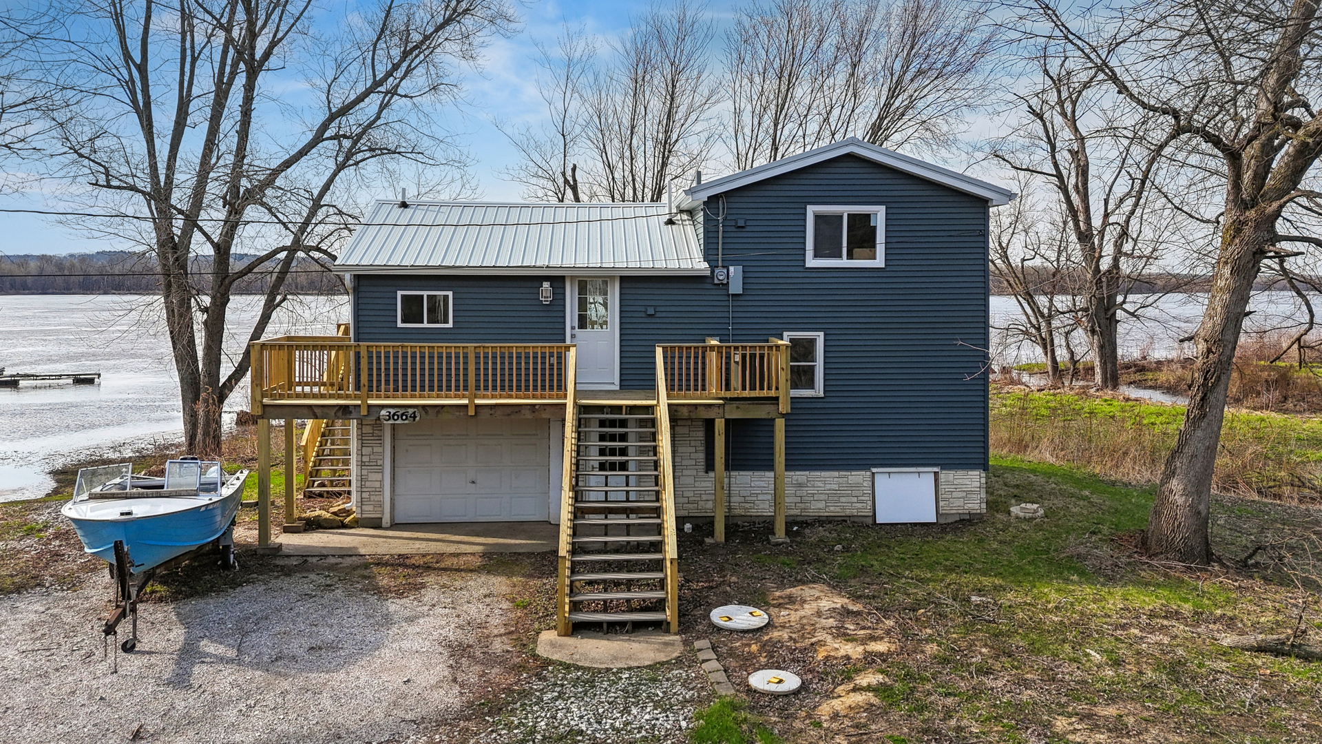 3664 Dismore Road Property Photo 2