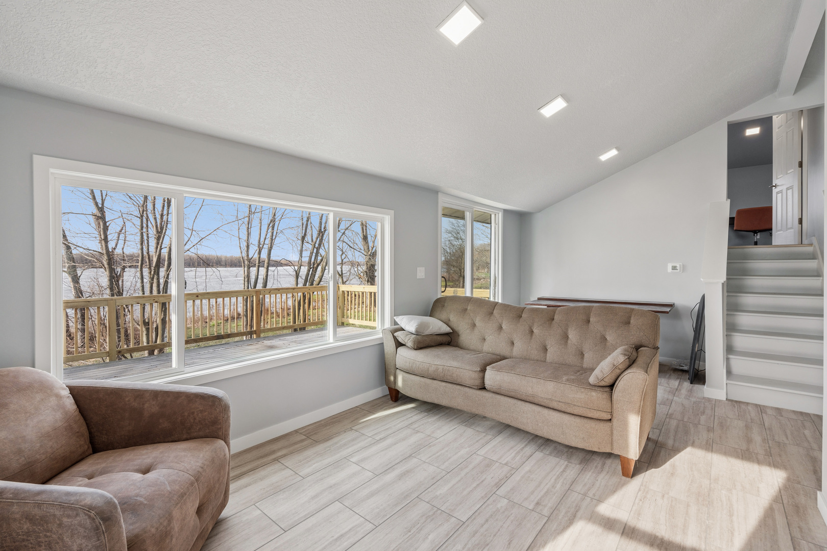 3664 Dismore Road Property Photo 17