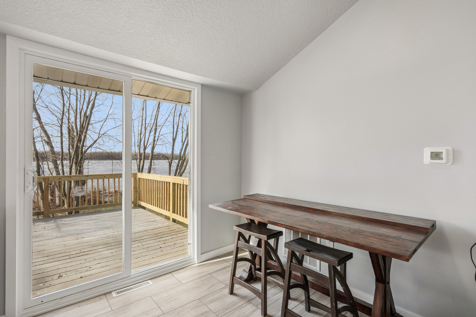 3664 Dismore Road Property Photo 18