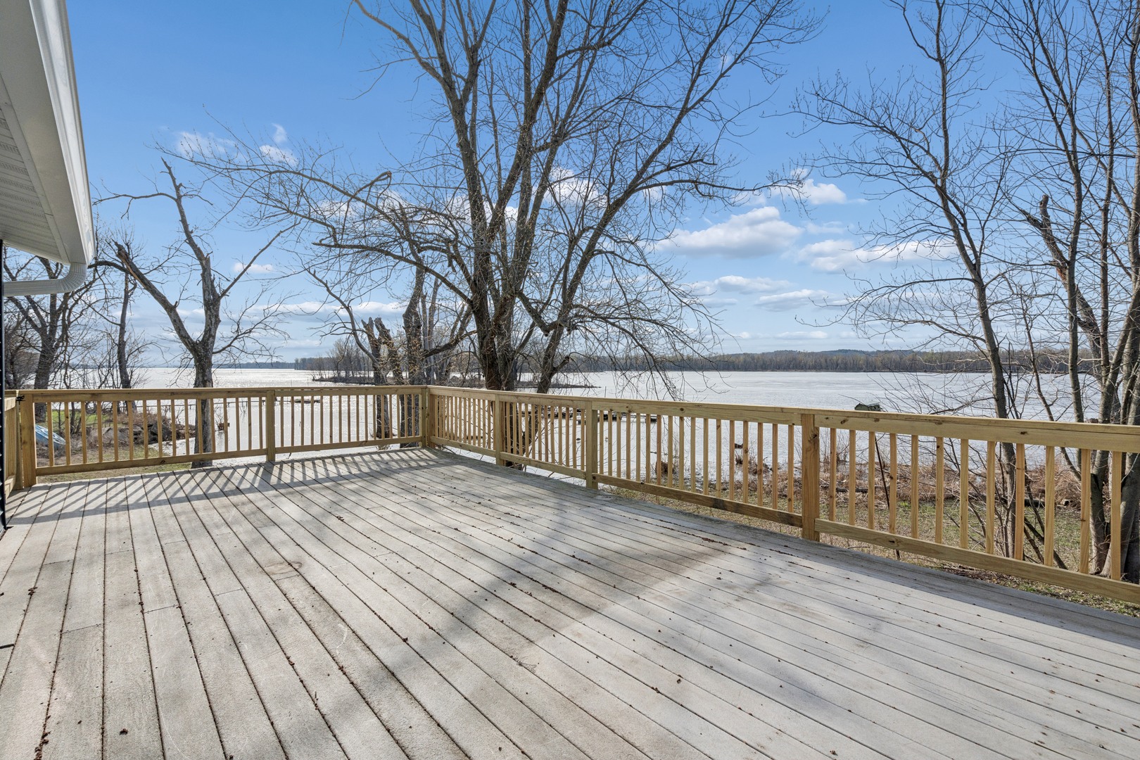 3664 Dismore Road Property Photo 20