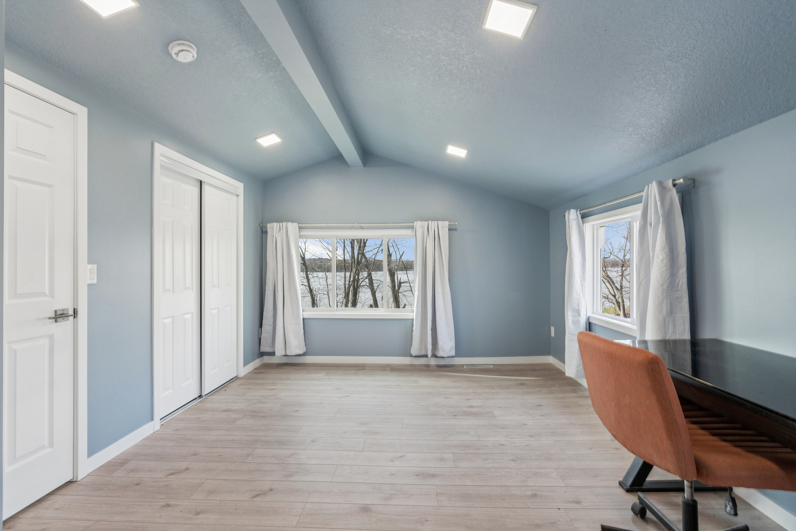 3664 Dismore Road Property Photo 23