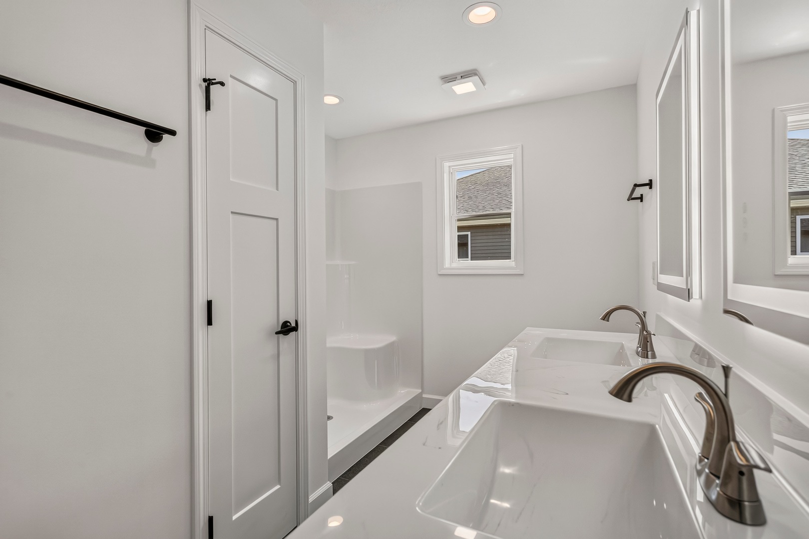 407 Jerin Drive Property Photo 20