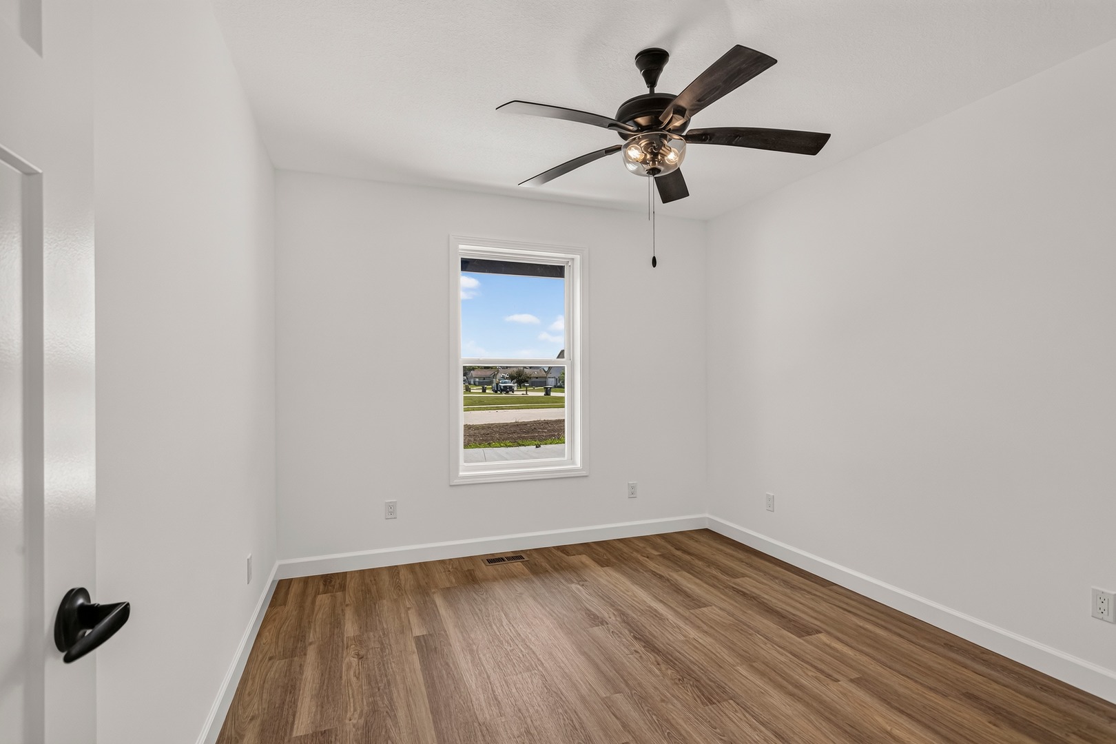 407 Jerin Drive Property Photo 26