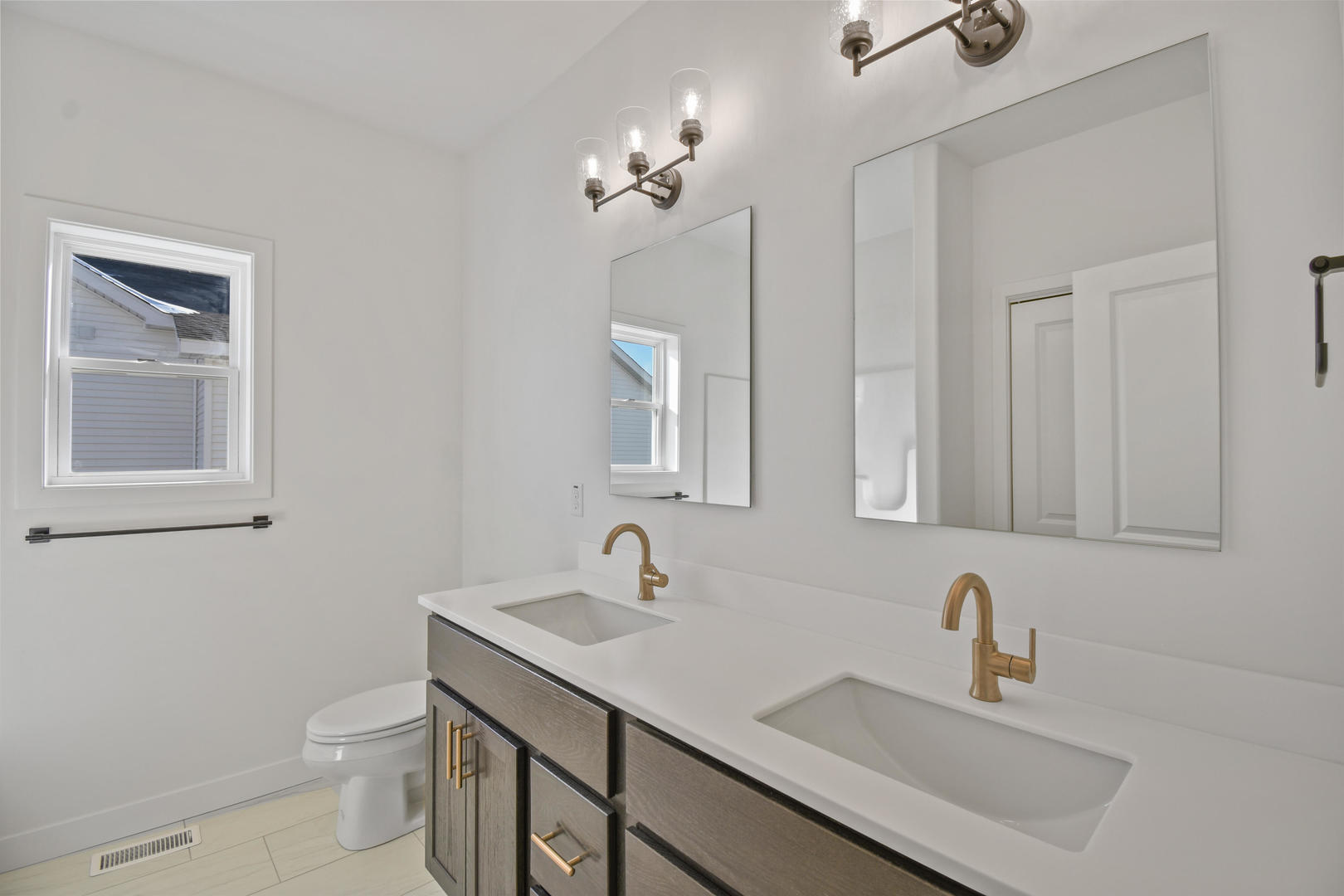 1412 Tinley Lane Property Photo 10
