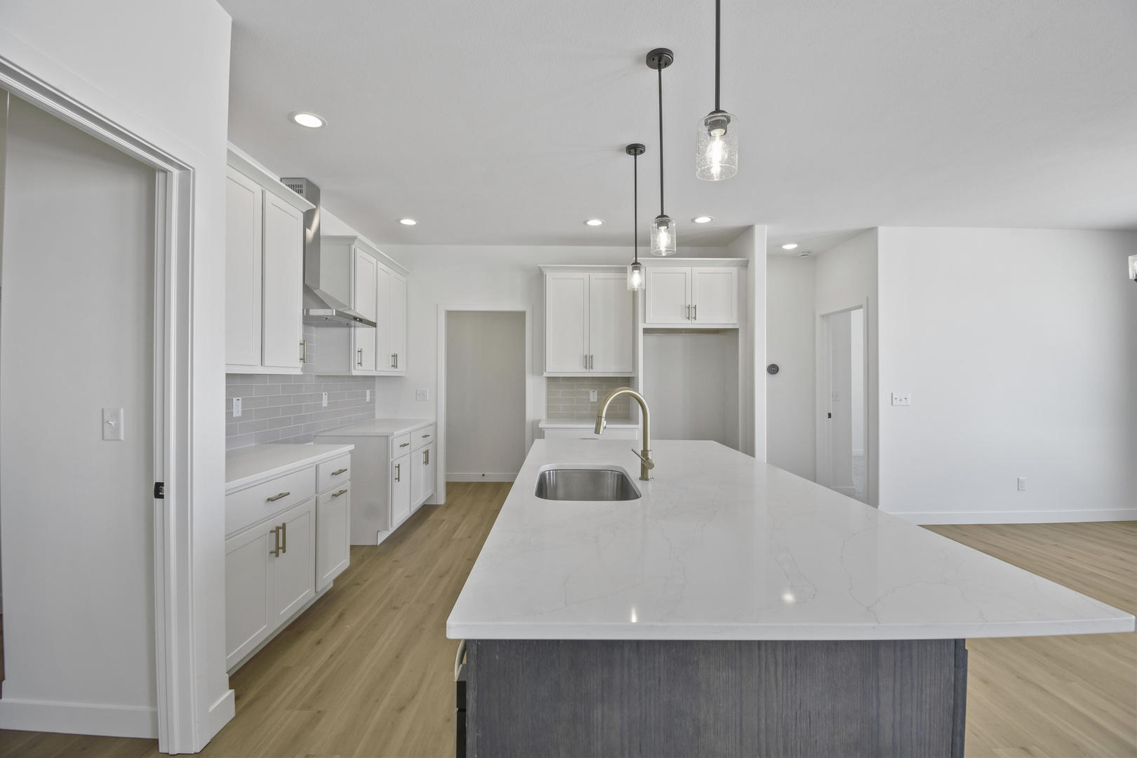 1412 Tinley Lane Property Photo 13