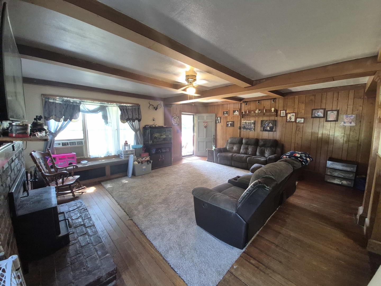 1201 Fairview Road Property Photo 4