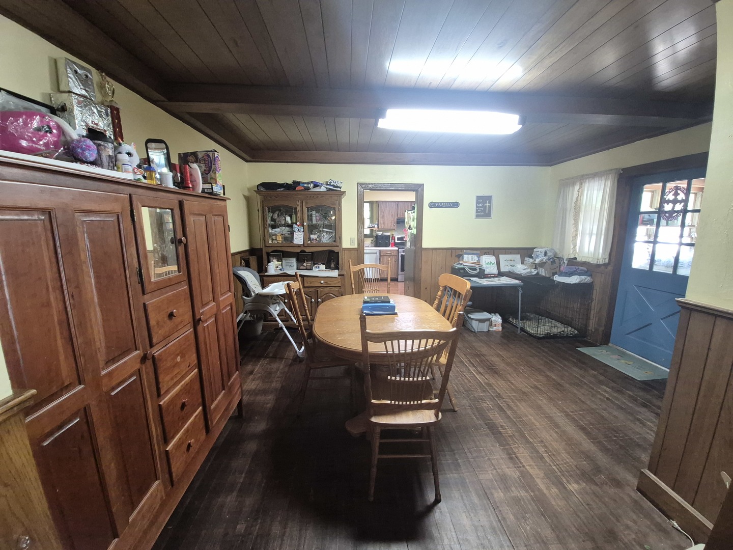 1201 Fairview Road Property Photo 7