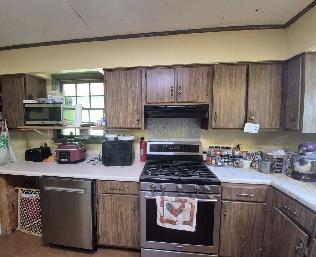 1201 Fairview Road Property Photo 11