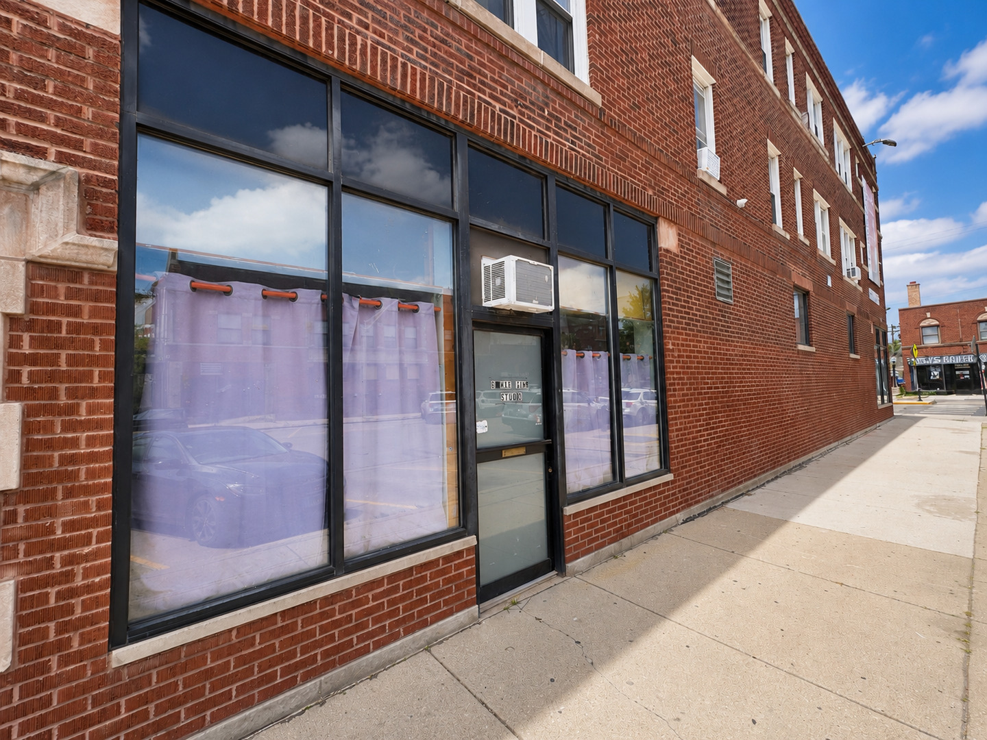 2354 N Saint Louis Avenue Property Photo 13