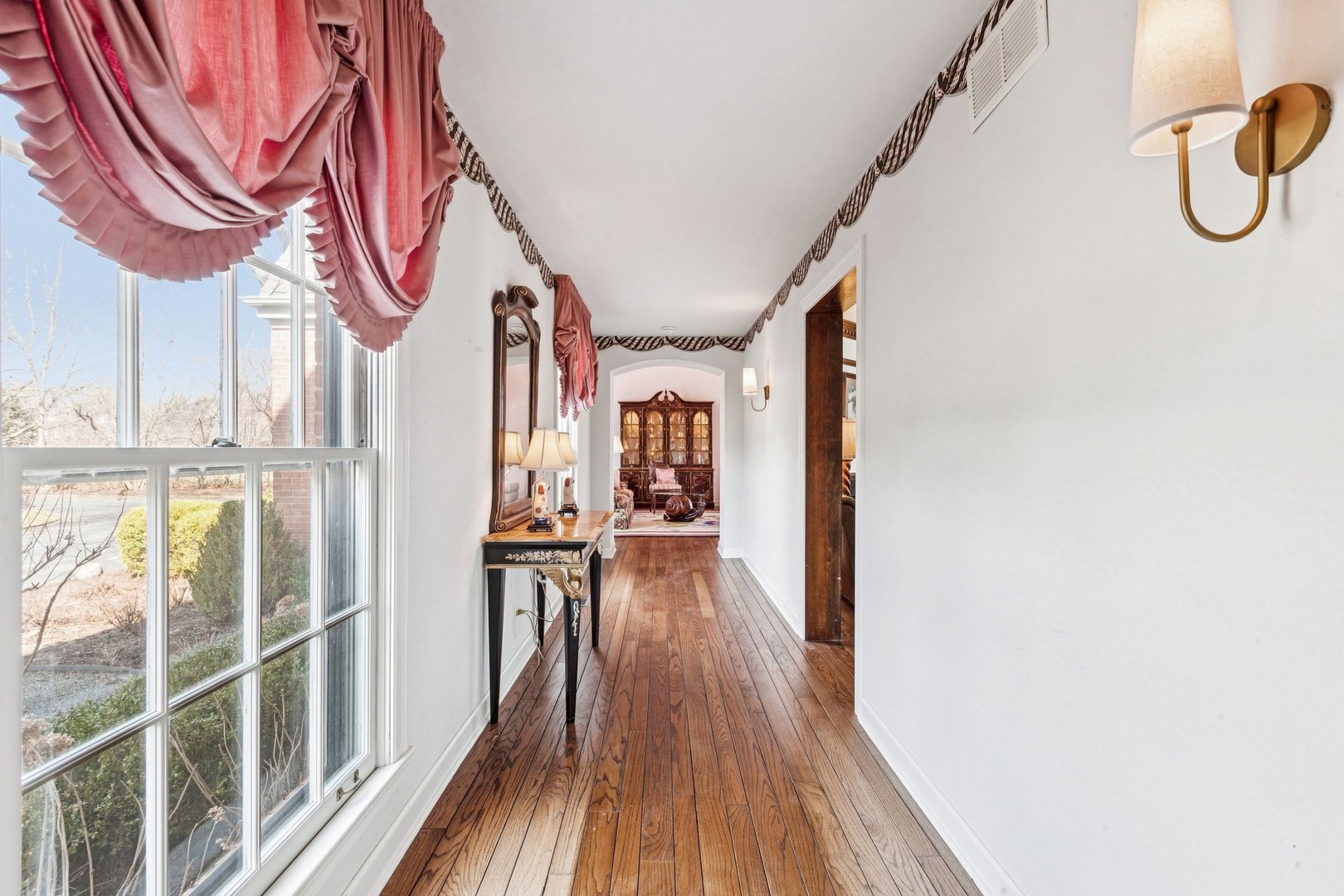 545 Windsor Road Property Photo 5