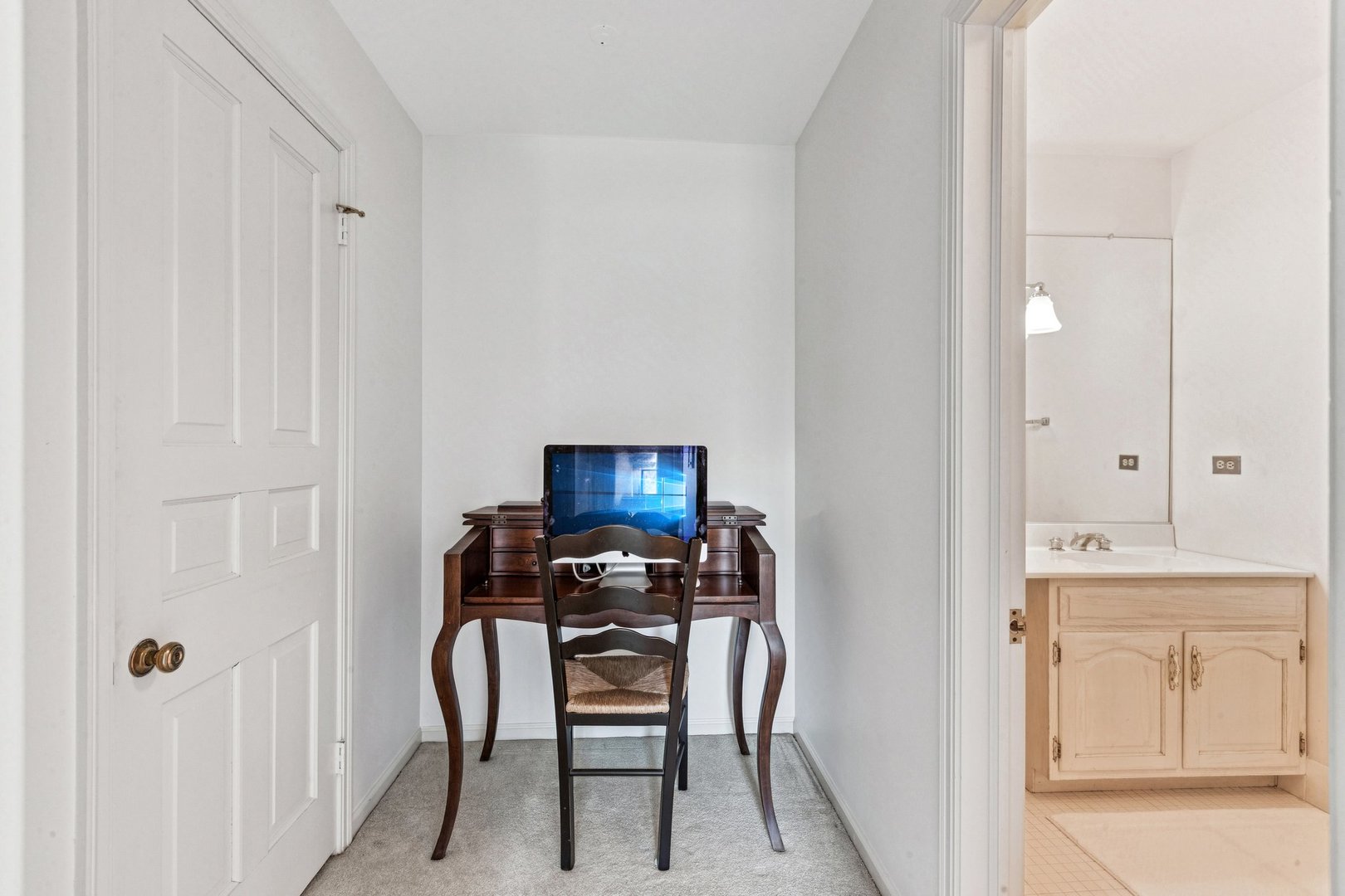 545 Windsor Road Property Photo 44