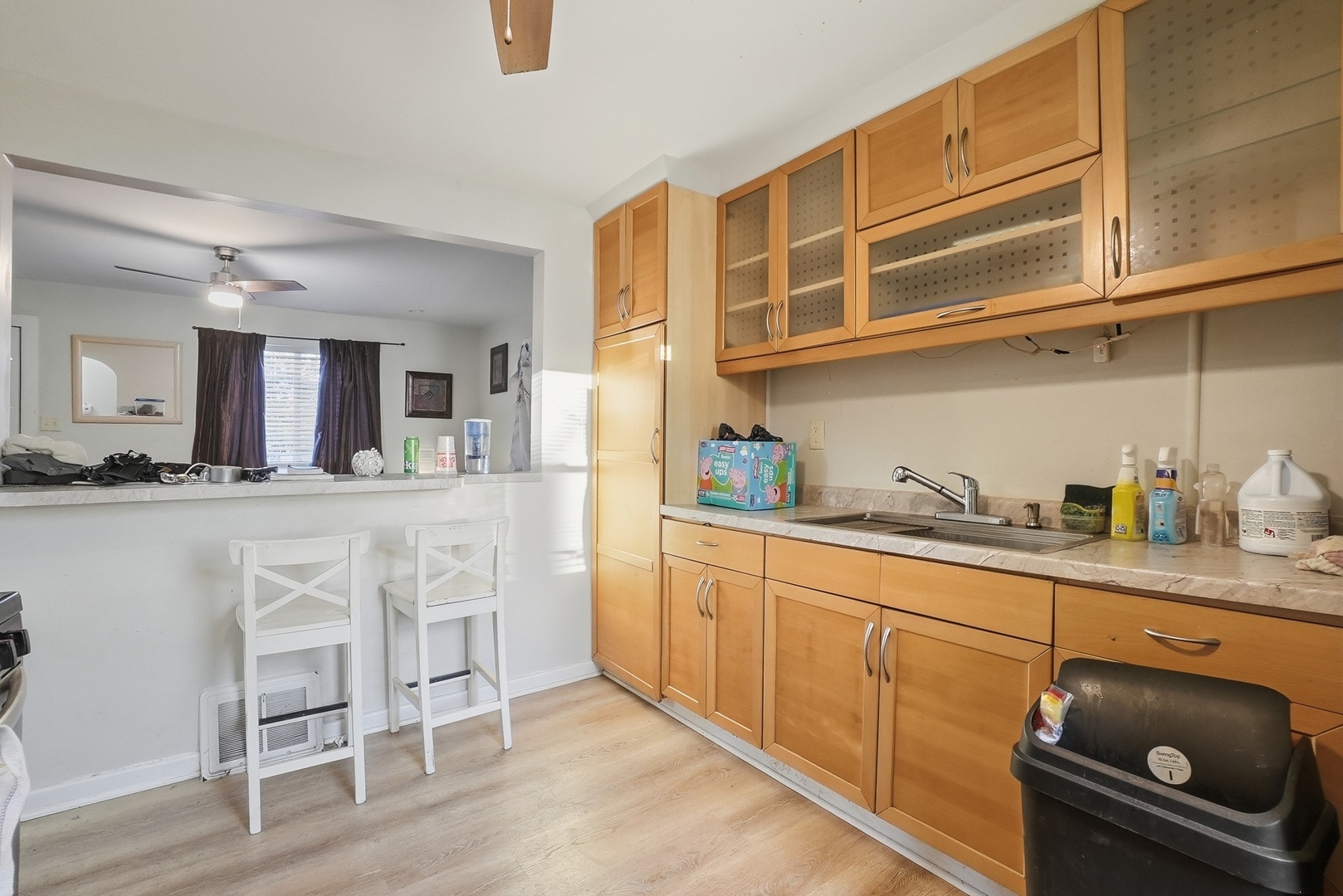 215 Barr Elms Avenue Property Photo 3