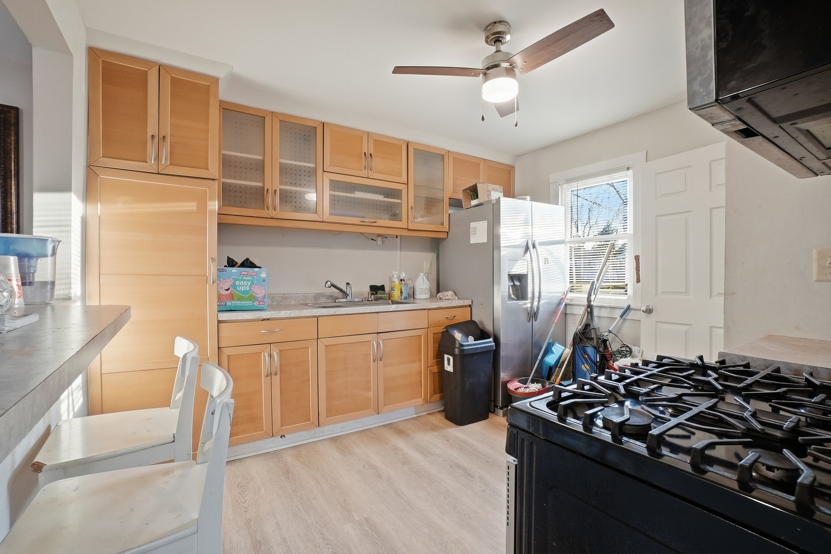 215 Barr Elms Avenue Property Photo 4