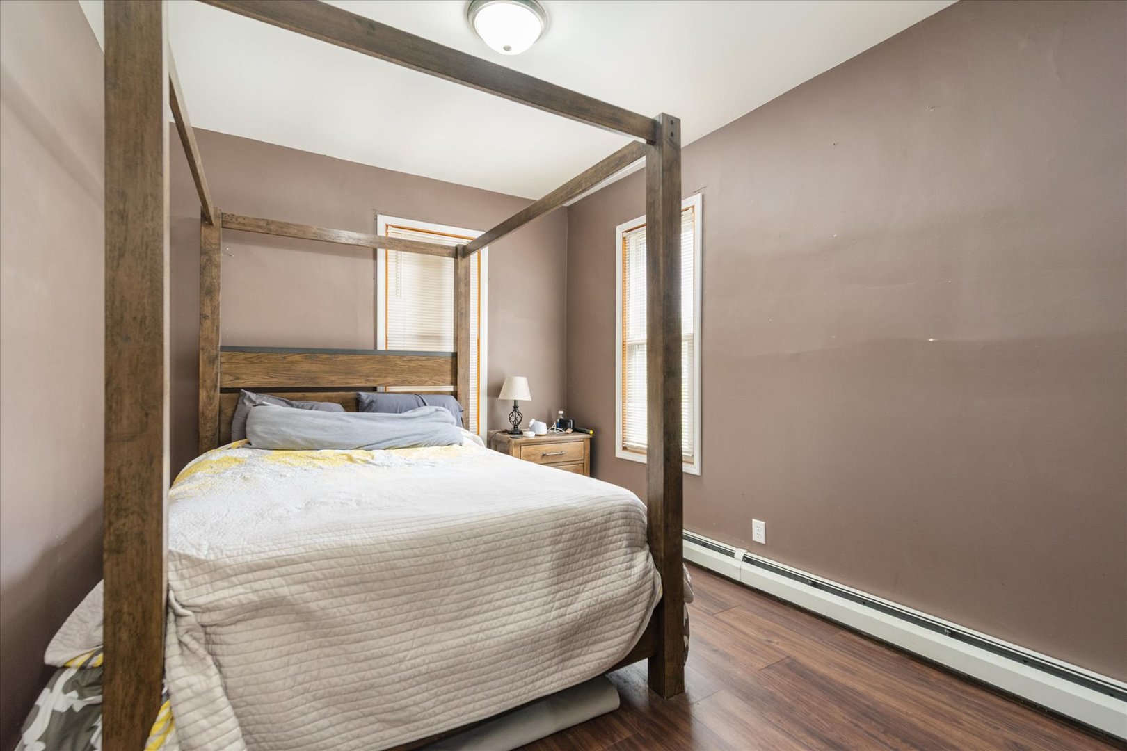439 Broadway Street Property Photo 6