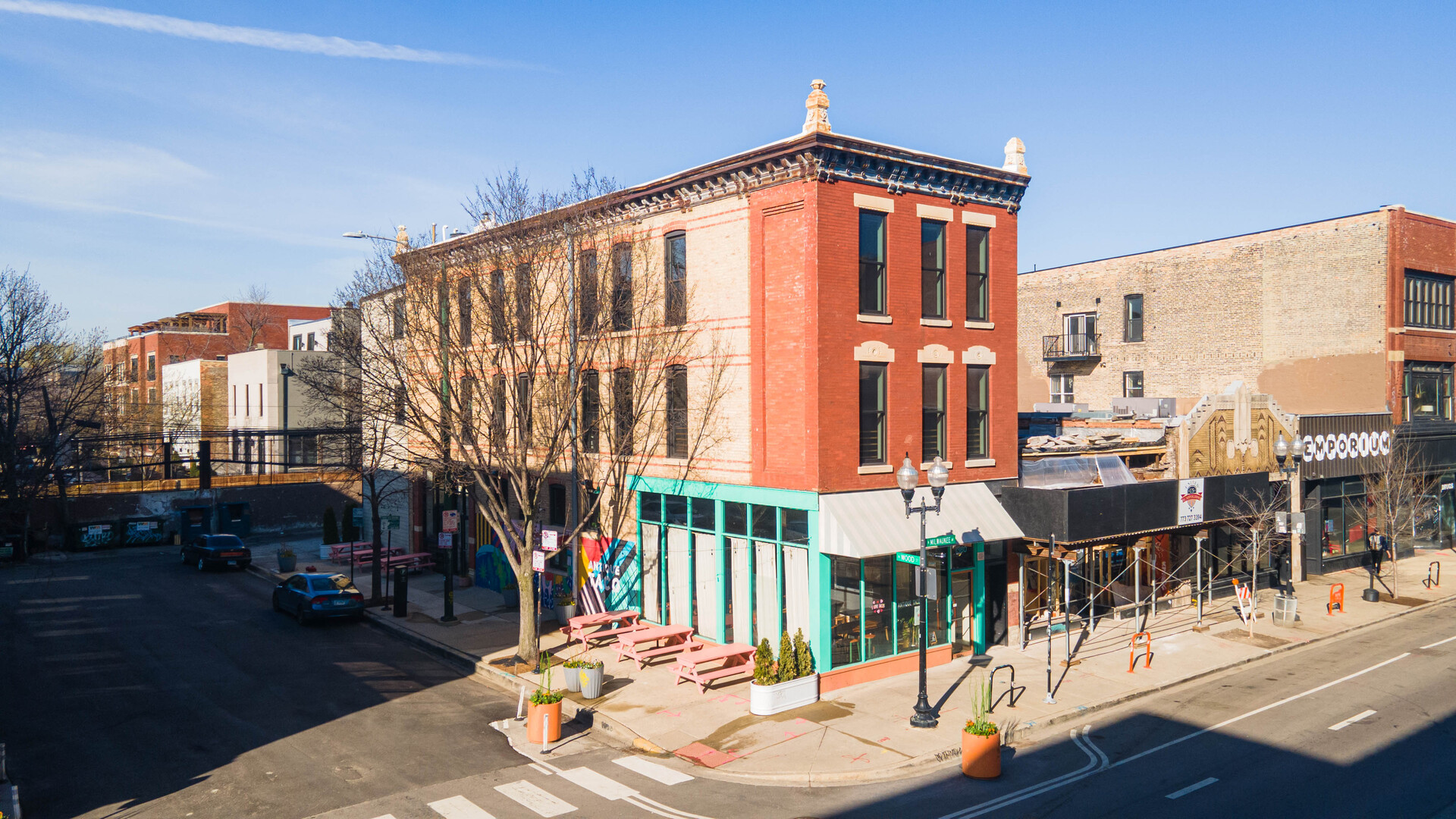 1360 N Milwaukee Avenue Property Photo 1