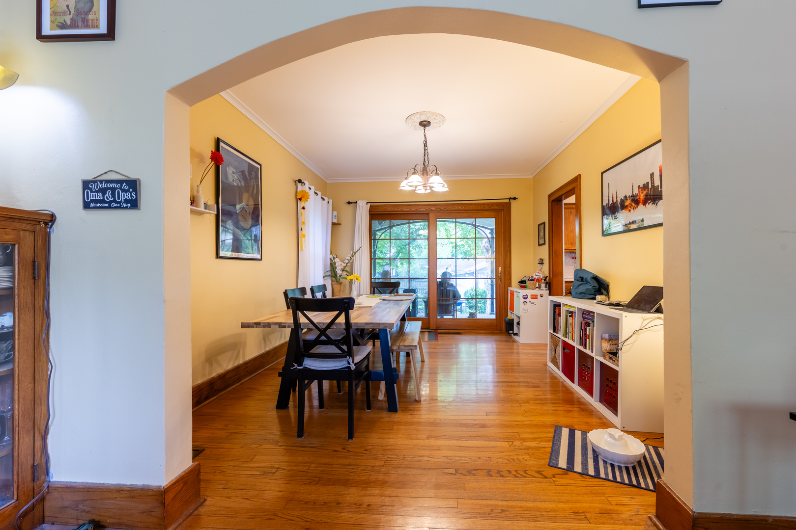 607 S New Street Property Photo 10