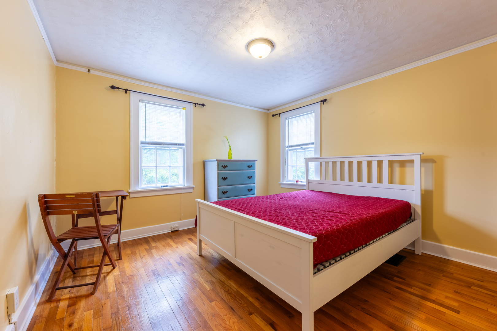 607 S New Street Property Photo 17