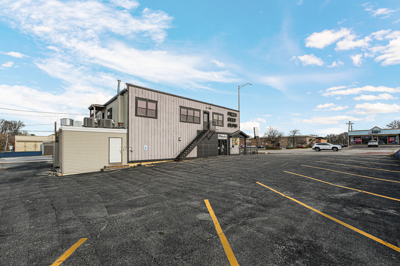 6906-6908 111th Street Property Photo 3