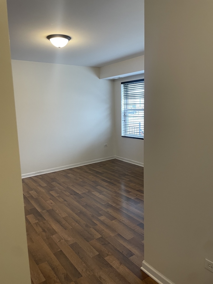 6906-6908 111th Street Property Photo 18