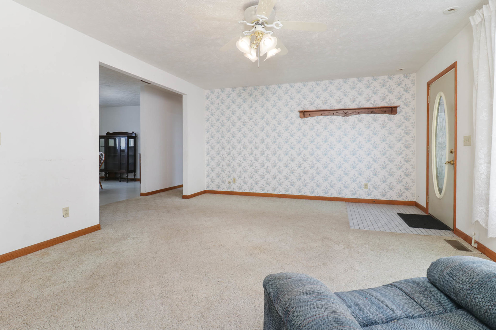 1109 W 4th Street Property Photo 6